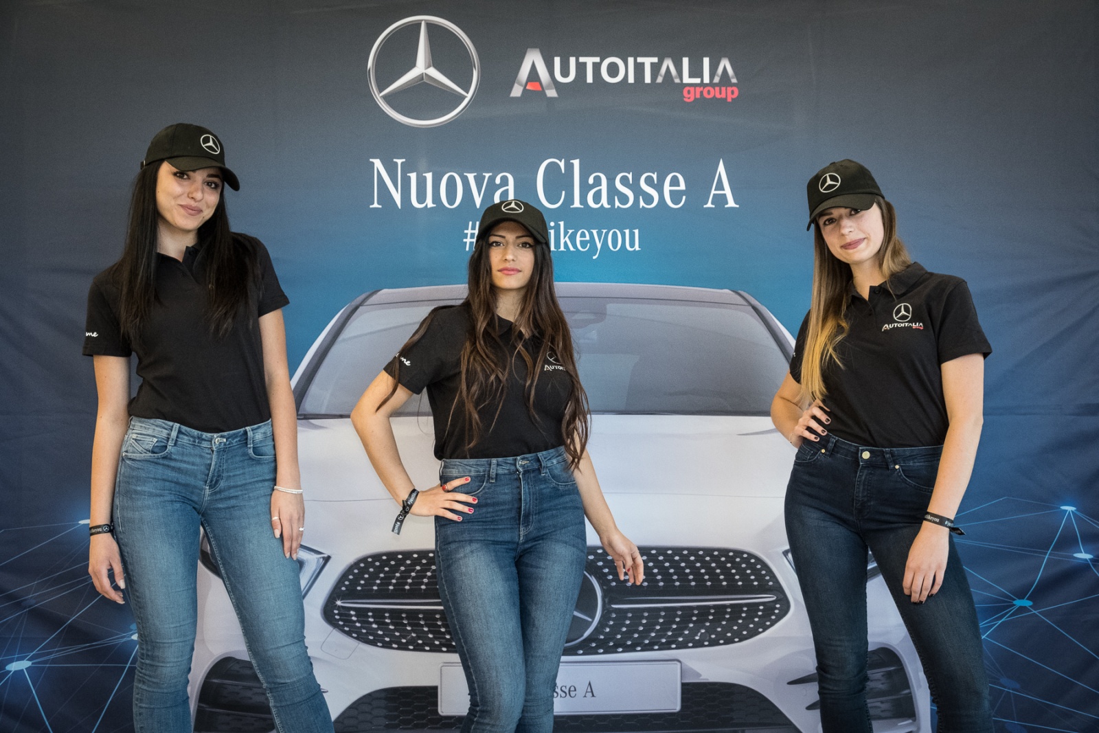 Auto Italia Group - Concessionaria Ufficiale Mercedes-Benz e Smart "evento nuova Classe A"
